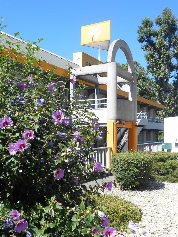 Premiere Classe Lyon Ouest - Tassin Tassin-la-Demi-Lune Exterior foto
