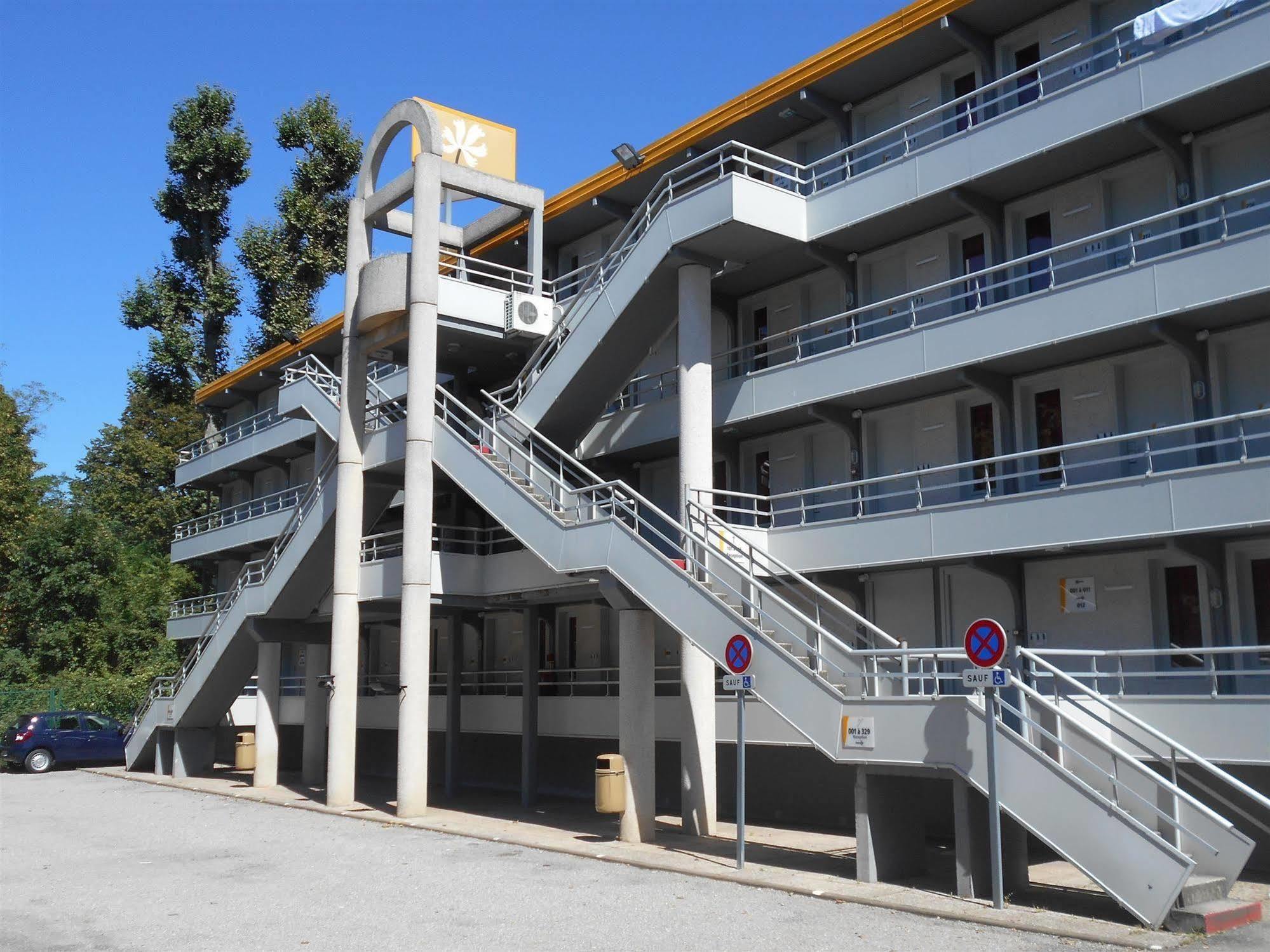 Premiere Classe Lyon Ouest - Tassin Tassin-la-Demi-Lune Exterior foto